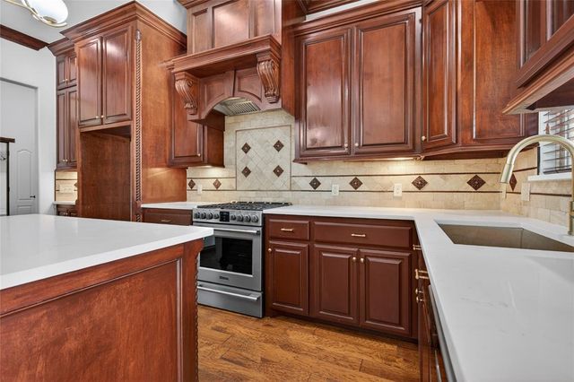 3905 Acoma Drive, Oklahoma City, OK 73160