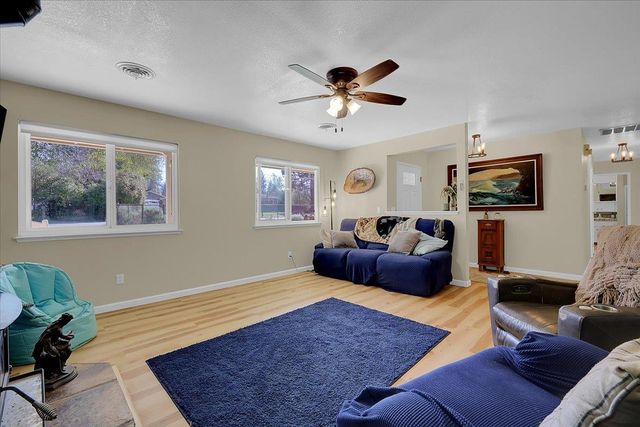 17068 Vintage Dr, Grass Valley, CA 95949