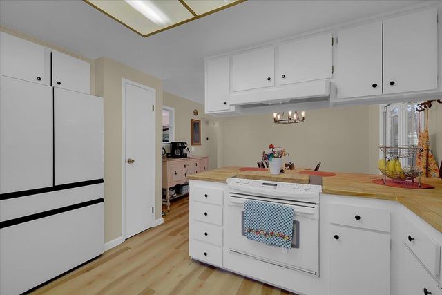 17068 Vintage Dr, Grass Valley, CA 95949