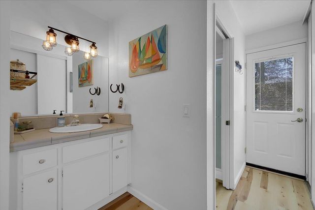 17068 Vintage Dr, Grass Valley, CA 95949