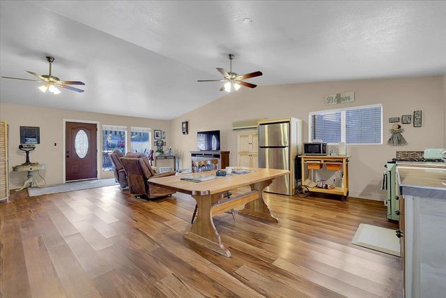 17068 Vintage Dr, Grass Valley, CA 95949