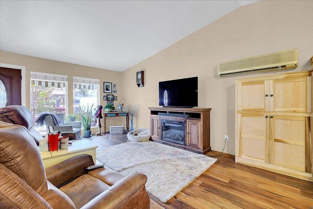 17068 Vintage Dr, Grass Valley, CA 95949