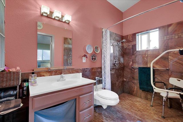 17068 Vintage Dr, Grass Valley, CA 95949