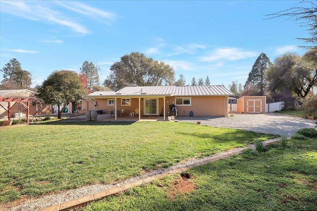 17068 Vintage Dr, Grass Valley, CA 95949