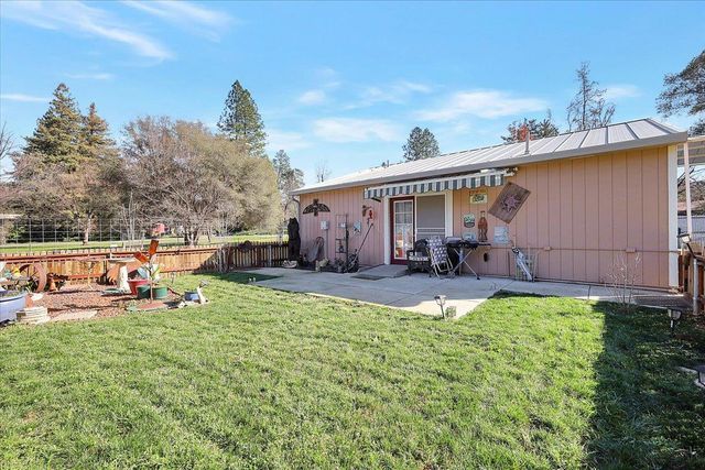 17068 Vintage Dr, Grass Valley, CA 95949