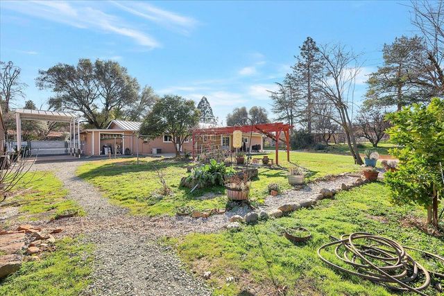 17068 Vintage Dr, Grass Valley, CA 95949