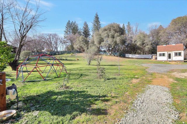 17068 Vintage Dr, Grass Valley, CA 95949