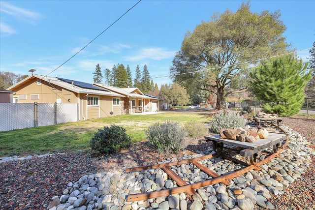 17068 Vintage Dr, Grass Valley, CA 95949