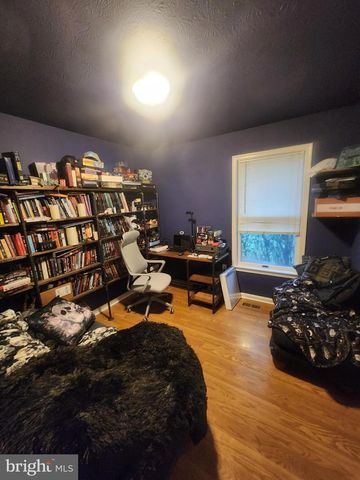 15 S VERBENA TER S, Martinsburg, WV 25404