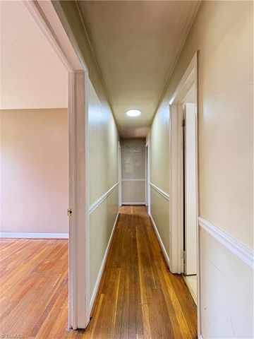 2161 Sallies Lane, Winston-salem, NC 27106