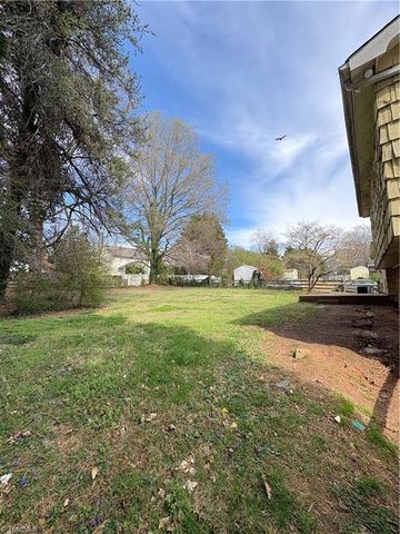 2161 Sallies Lane, Winston-salem, NC 27106