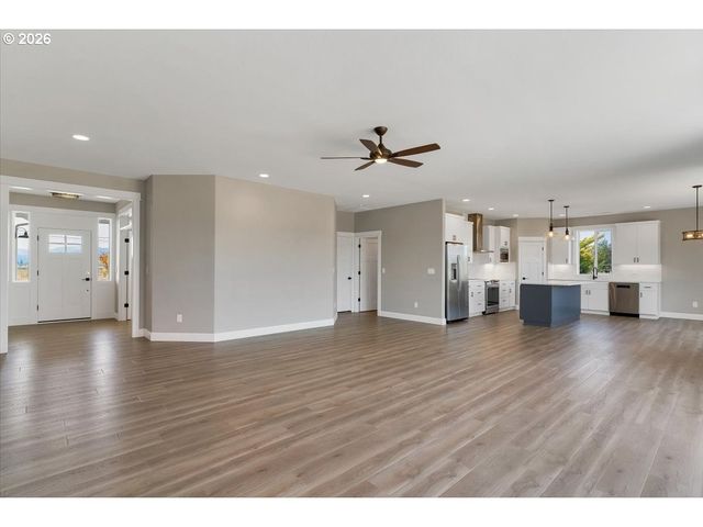 3670 Nw WESTSIDE Rd, Mc Minnville, OR 97128