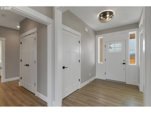 3670 Nw WESTSIDE Rd, Mc Minnville, OR 97128