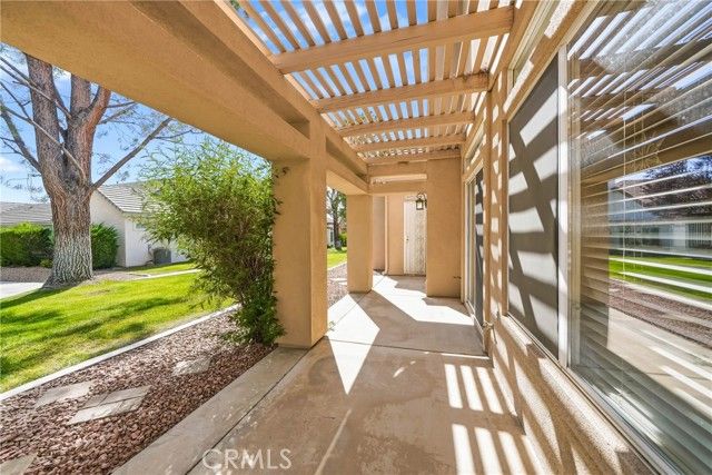 19585 Ironside, Apple Valley, CA 92308