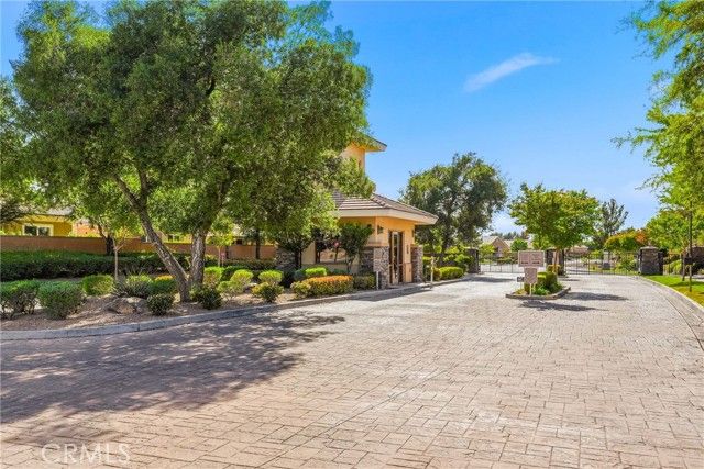 19585 Ironside, Apple Valley, CA 92308