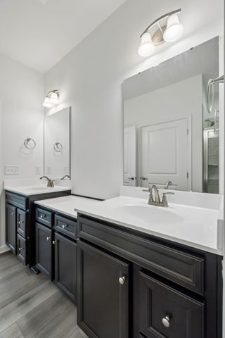 307 Lantern Cir, Gallatin, TN 37066