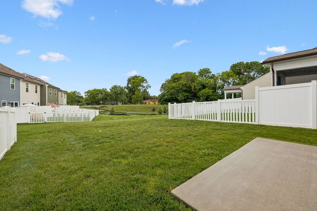 307 Lantern Cir, Gallatin, TN 37066