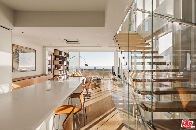 1267 Palisades Beach Road, Santa Monica, CA 90401