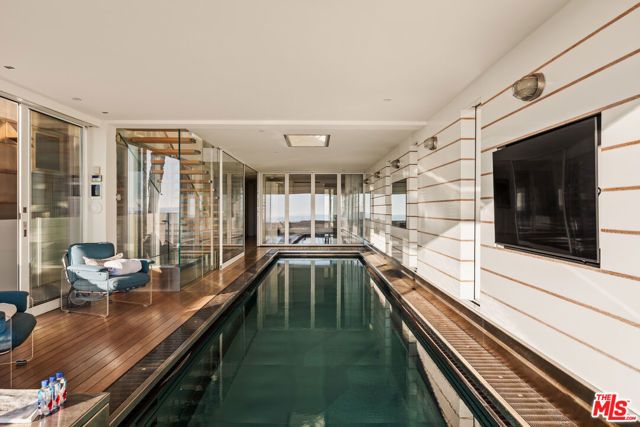 1267 Palisades Beach Road, Santa Monica, CA 90401