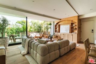 3214 Highland Avenue 2, Santa Monica, CA 90405