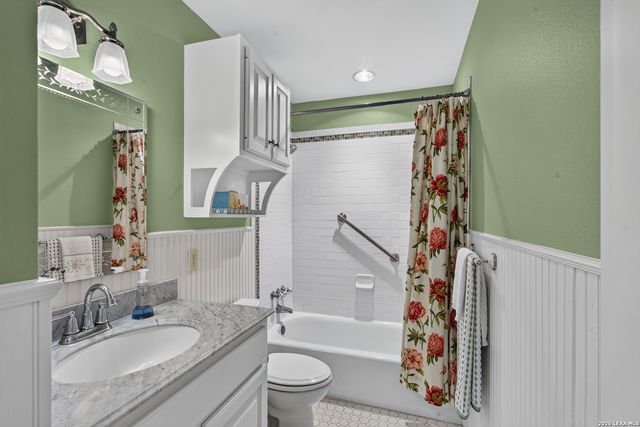 8020 Orchard Bend, San Antonio, TX 78250