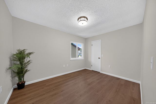 8020 Orchard Bend, San Antonio, TX 78250