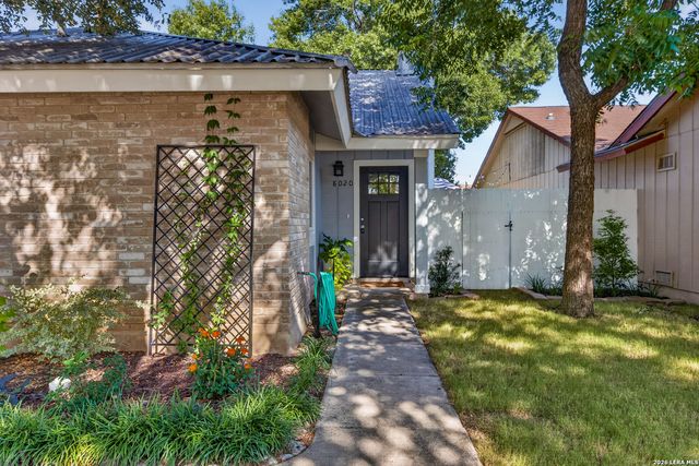 8020 Orchard Bend, San Antonio, TX 78250