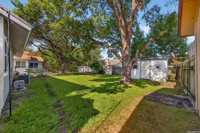 8020 Orchard Bend, San Antonio, TX 78250