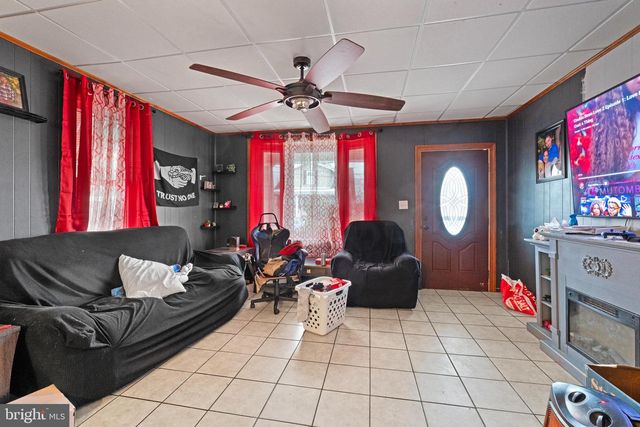 40 STANTON ST, Schuylkill Haven, PA 17972