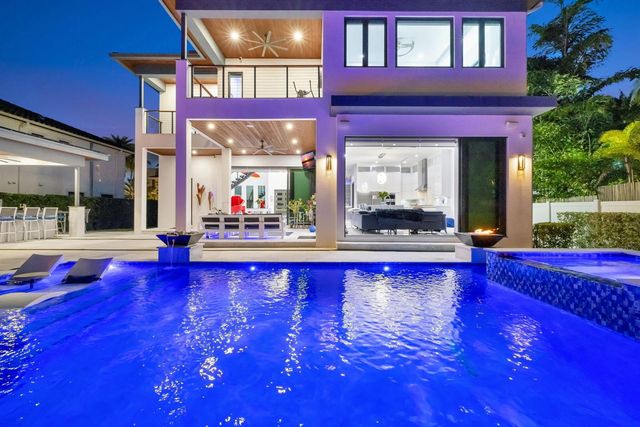 334 Isle Of Capri Drive, Fort Lauderdale, FL 33301