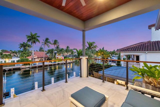 334 Isle Of Capri Drive, Fort Lauderdale, FL 33301
