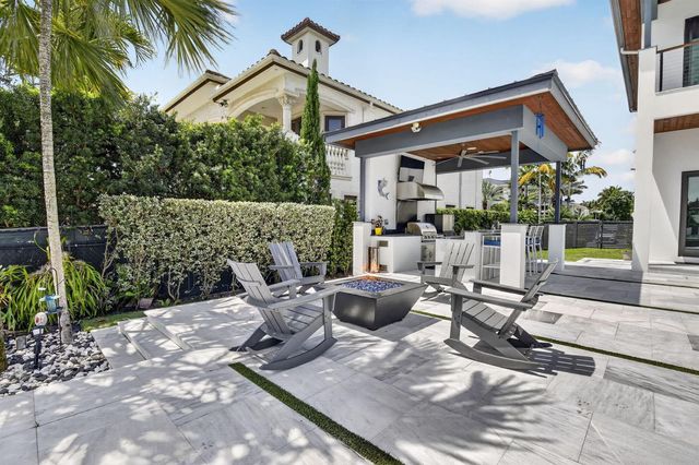 334 Isle Of Capri Drive, Fort Lauderdale, FL 33301