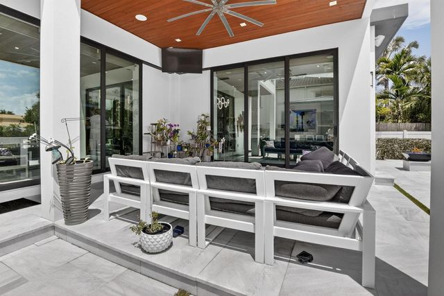 334 Isle Of Capri Drive, Fort Lauderdale, FL 33301