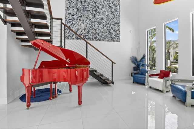 334 Isle Of Capri Drive, Fort Lauderdale, FL 33301