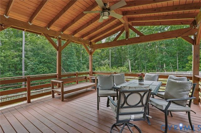 9518 Buffalo Springs Dr, Chesterfield, VA 23112