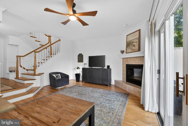 11 ROCKFORD MEWS CT, Wilmington, DE 19806