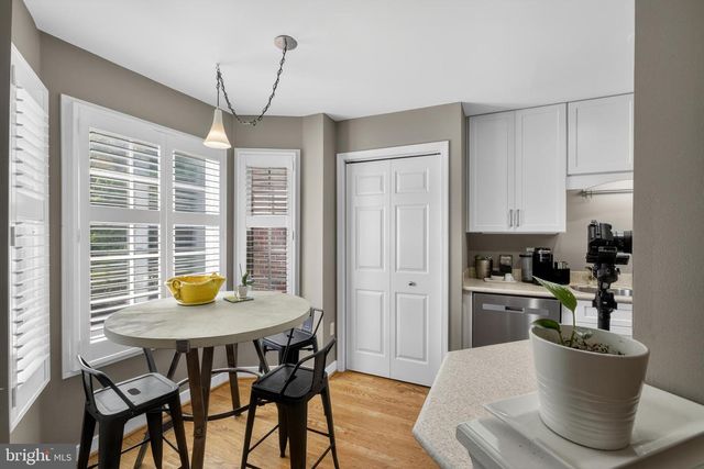 11 ROCKFORD MEWS CT, Wilmington, DE 19806