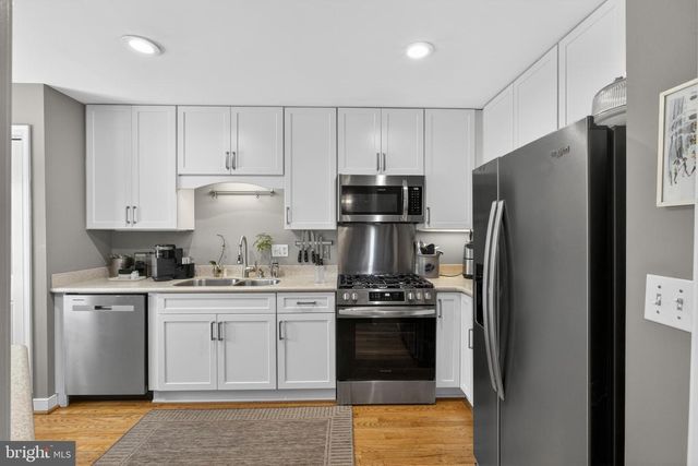 11 ROCKFORD MEWS CT, Wilmington, DE 19806