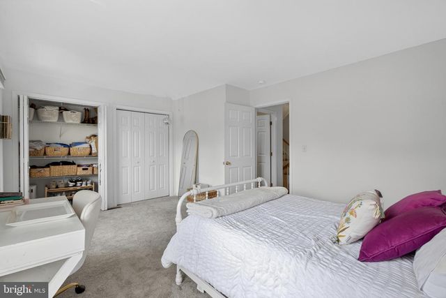11 ROCKFORD MEWS CT, Wilmington, DE 19806