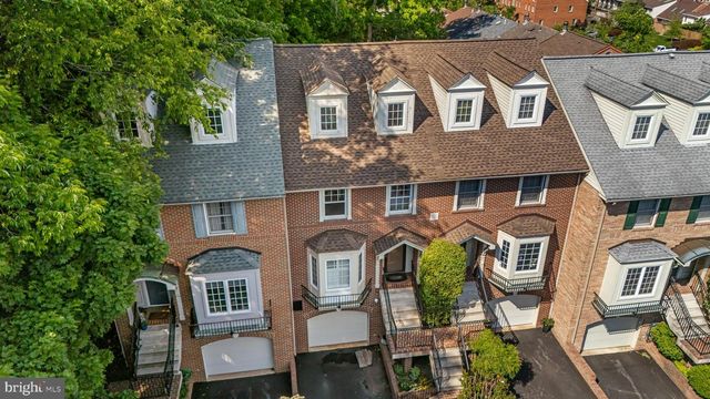 11 ROCKFORD MEWS CT, Wilmington, DE 19806