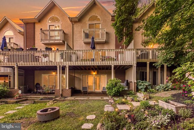 11 ROCKFORD MEWS CT, Wilmington, DE 19806