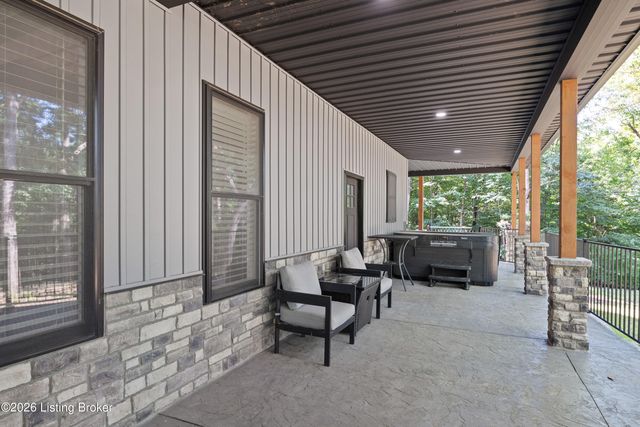 457 Ponderosa Pl, Shepherdsville, KY 40165