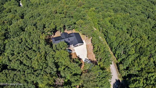 457 Ponderosa Pl, Shepherdsville, KY 40165