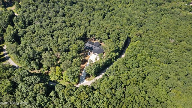 457 Ponderosa Pl, Shepherdsville, KY 40165