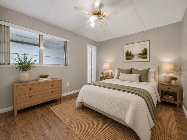 6015 19TH STREET N 215, St Petersburg, FL 33714