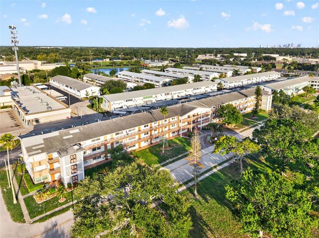 6015 19TH STREET N 215, St Petersburg, FL 33714
