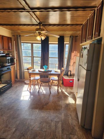 11154 County Road 3116, Winona, TX 75792