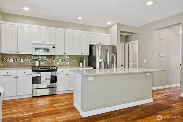 14148 SE 154th Place, Renton, WA 98058