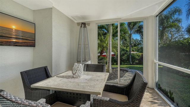 7118 HAWKS HARBOR CIRCLE, Bradenton, FL 34207