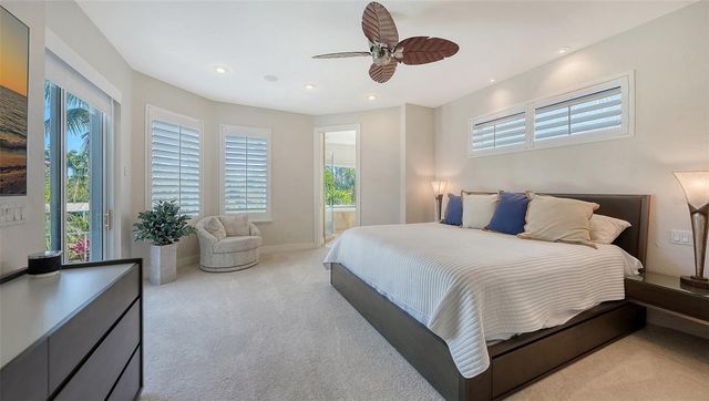 7118 HAWKS HARBOR CIRCLE, Bradenton, FL 34207